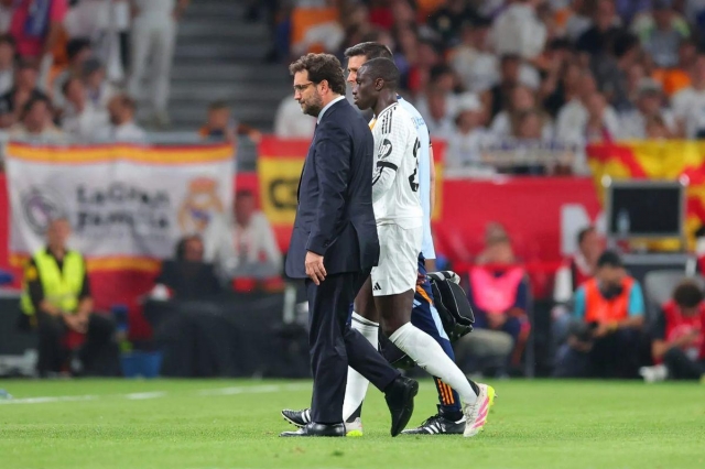 Mendy đã vắng mặt hơn 20 trận đấu vì ba lần chấn thương khác nhau (Ảnh: Madrid Universal).
