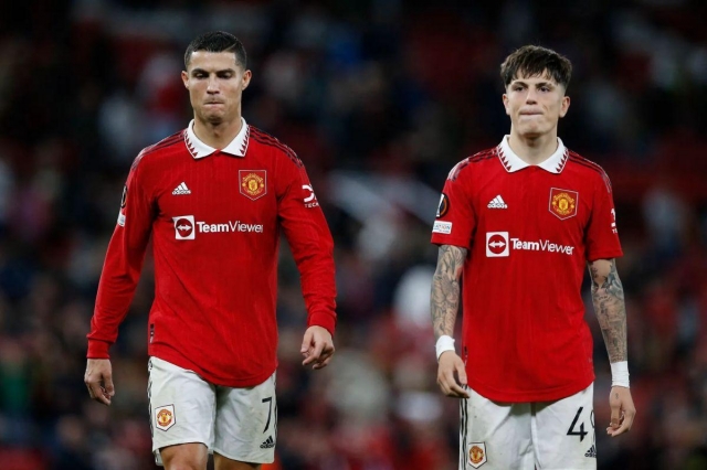 Alejandro Garnacho đã từ chối cơ hội tái hợp với Cristiano Ronaldo tại Al-Nassr (Ảnh: The Sun).