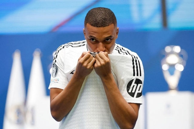Mbappe đã có một mùa giải ra mắt đầy ấn tượng trong màu áo Real Madrid. Ảnh: Reuters