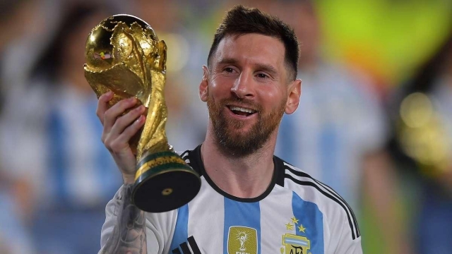 Ronaldo bác bỏ tin đồn không hay về Messi, và tin rằng anh vẫn thi đấu đỉnh cao tại World Cup 2026 (Ảnh: Goal)