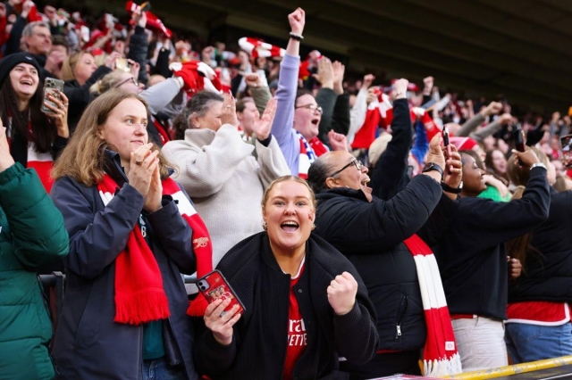 Arsenal ghi nhận mức giảm lớn nhất về số lượng CĐV bị bắt so với mùa trước (Ảnh: Just Arsenal).
