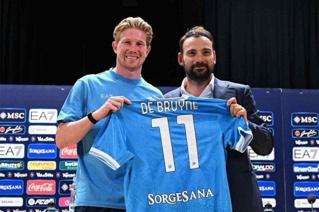 Số áo chính thức của Kevin De Bruyne tại Napoli sẽ là số 11 (Ảnh: Napoli).