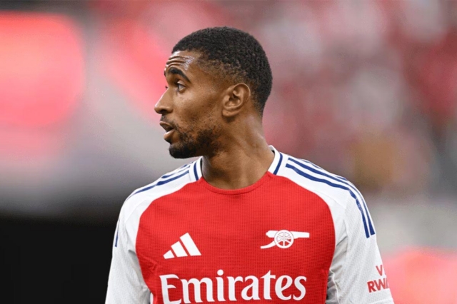 Reiss Nelson vừa trở lại sau chấn thương (Ảnh: Trang chủ CLB).