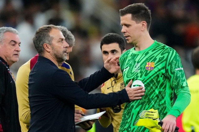 Szczesny không hài lòng với triết lý bóng đá tấn công của HLV người Đức (Ảnh: Przegląd Sportowy).
