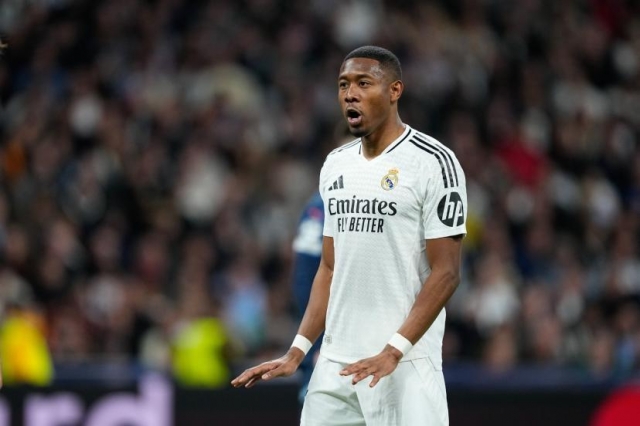 David Alaba phủ nhận tin đồn rời Real Madrid