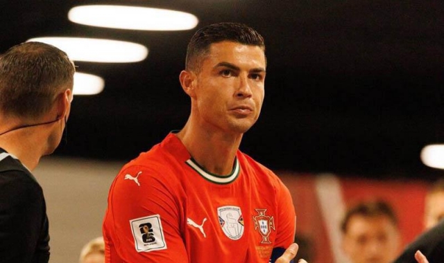 Bồ Đào Nha triệu tập Ronaldo, quyết giật vé sớm dự World Cup