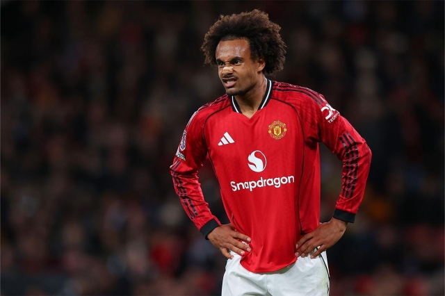 Zirkzee và màn trình diễn đáng quên trước Everton