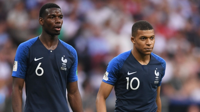 ĐT Pháp náo loạn, Pogba vẫn làm ngơ trước bê bối hãm hại Mbappe 180086