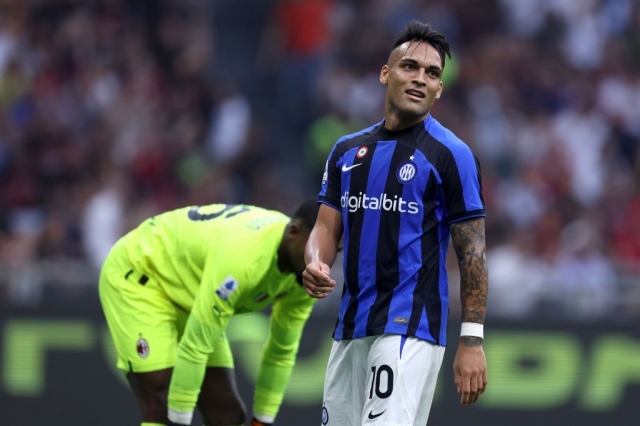 Inter đang không có được phong độ tốt khi chỉ xếp thứ 6 sau 5 vòng tại Serie A