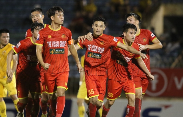 Dự đoán hai tấm vé lên chơi ở V-League 2023: Bầu Đức, bầu Hiển có thêm 'đồng minh'-203950