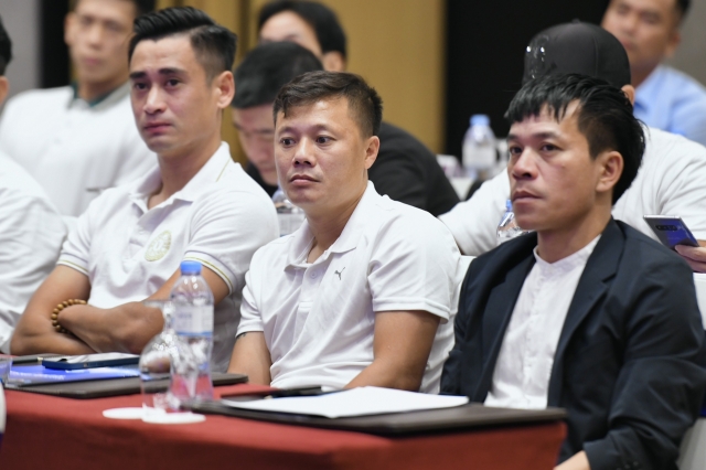 Cúp bóng đá 7 người 216498