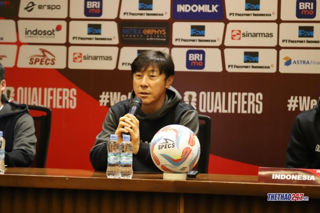 HLV Indonesia nói lời bất ngờ về HLV Philippe Troussier 425483