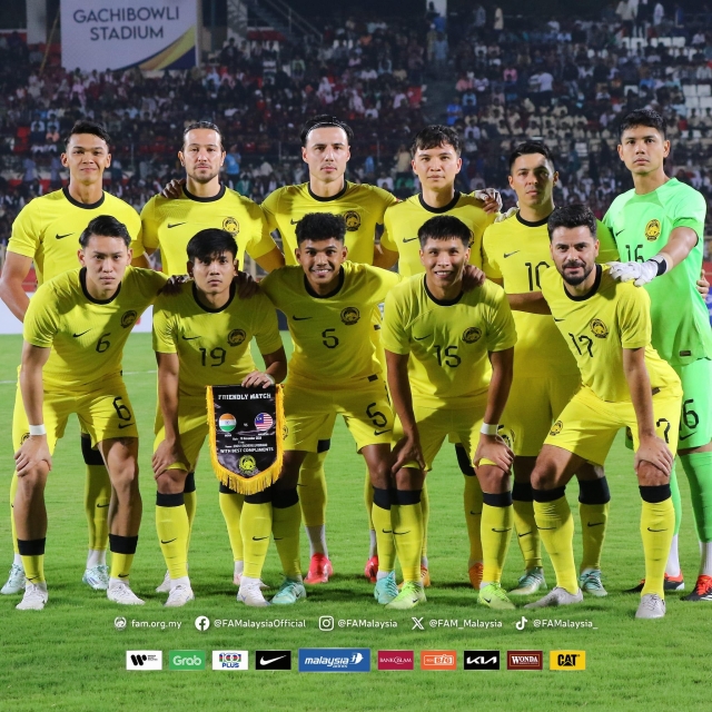 Malaysia đấu đối thủ kém 21 bậc FIFA trước AFF Cup 559726