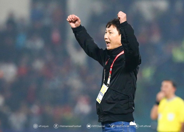 Aguero nói gì khi vào đội hình của HLV Kim Sang Sik đấu MU? 639972