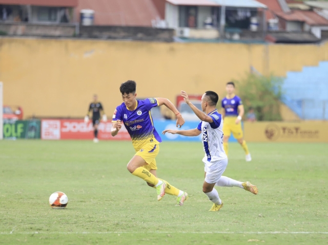 Trực tiếp Hà Nội 0-0 SLNA: Hùng Dũng trở lại 298621