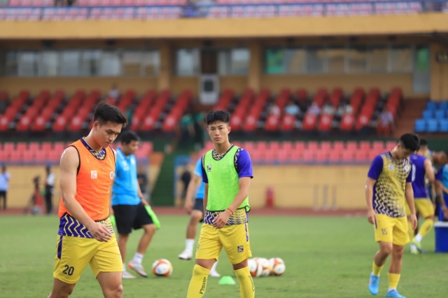 Trực tiếp Hà Nội vs SLNA: Đã có đội hình 298607