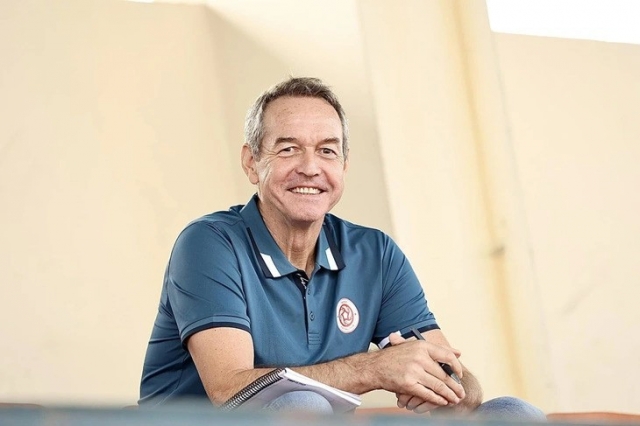 thomas-dooley-viettel-1-1678871746232261855474-1702893483.jpg
