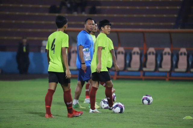 Trực tiếp U17 Việt Nam vs U17 Myanmar: Đã có link xem 547394