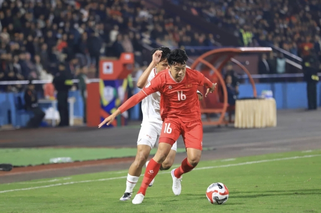 Hậu vệ hay nhất ĐT Việt Nam tại AFF Cup được vinh danh 585901
