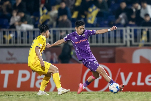 Trực tiếp Bình Dương vs SLNA: Tìm lại chiến thắng 595690