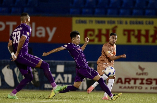 Trực tiếp Bình Định vs Bình Dương: 598798