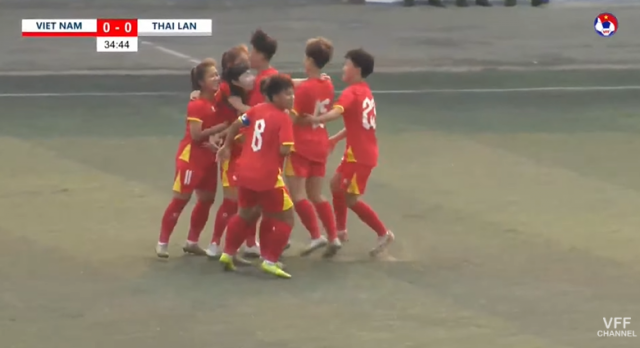 Trực tiếp U17 nữ Việt Nam 1-0 Thái Lan: Linh Chi mở tỉ số 614757