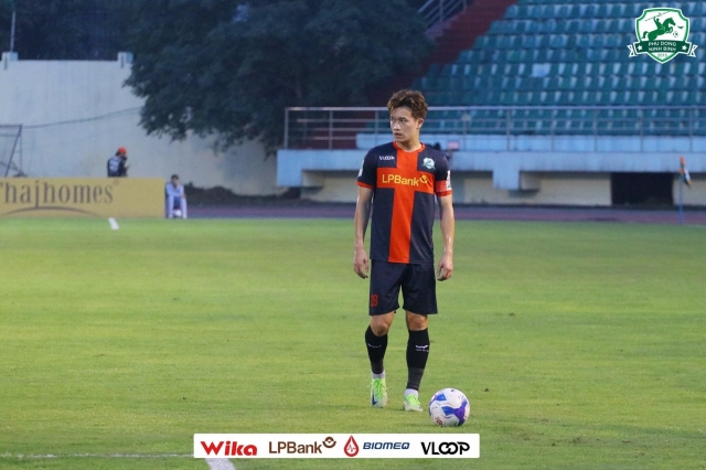 Hoàng Đức chốt ngày sang Man City 633909