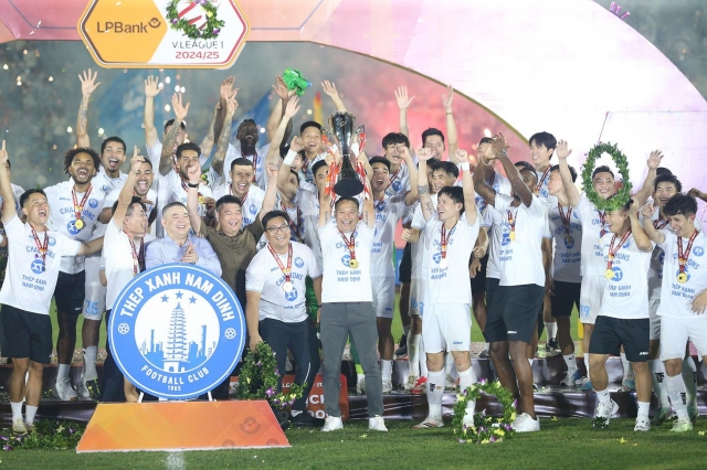 Vòng 26 V-League 2024/25: Đoạn kết kịch tính! 654774