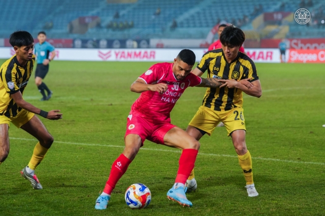 Tạo địa chấn ở AFC Champions League 2, CLB CAHN gi&uacute;p V.League thăng tiến tr&ecirc;n BXH đặc biệt