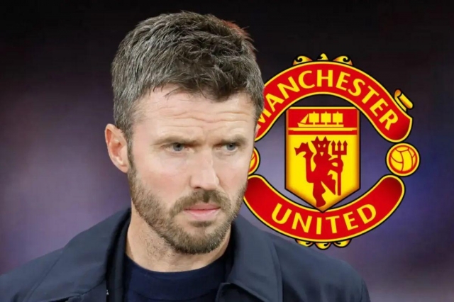 HLV Carrick nhận 'b&aacute;o động đỏ' về tương lai, Man United lập tức bổ nhiệm Cesc Fabregas thay thế?
