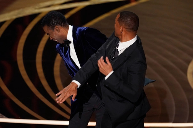 Chris Rock sắp có cơ hội 'trả cái tát' của Will Smith với kèo đấu 30 triệu đô 123095