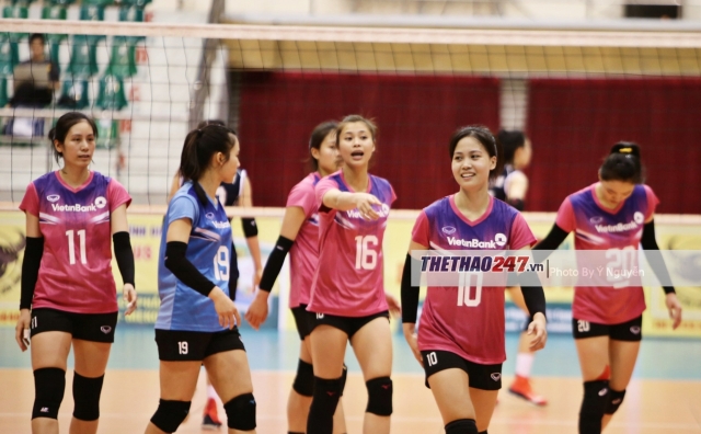Trực tiếp bóng chuyền Cúp LienVietPostBank 2022: Vietinbank vs HCĐG, 17h00 ngày 18/10 204728