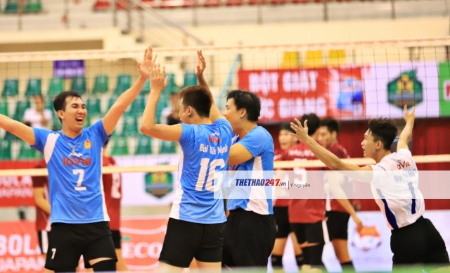 Trực tiếp bóng chuyền Đại hội TDTT: Nam Long An vs Quân đội, 18h00 ngày 5/12-228389