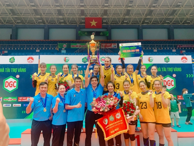 Tuyển bóng chuyền nữ Việt Nam khó lòng dự AVC Club 2023 trên sân nhà 235944