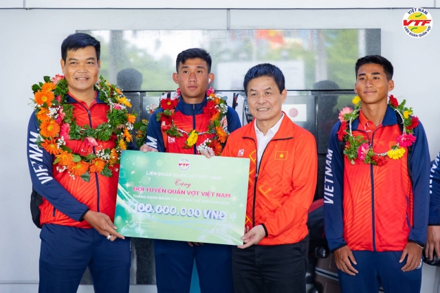 Quần vợt Việt Nam giành HCB châu Á, giành suất dự play-off nhóm 2 Davis Cup 2024 309934