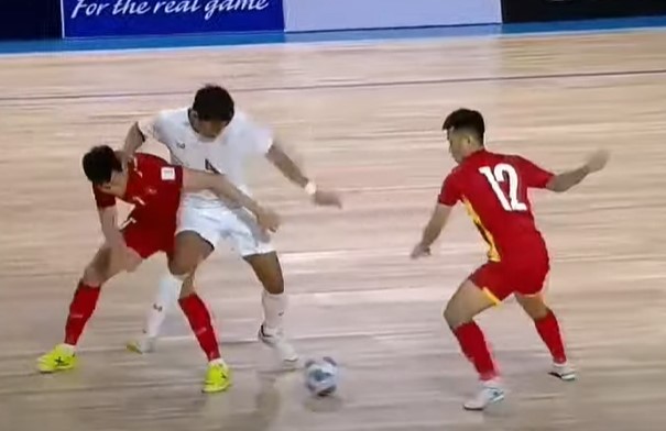 Trực tiếp futsal Việt Nam 1-0 Myanmar: Kịch tính 124296