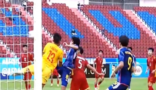 Trực tiếp U17 Việt Nam 0-1 U17 Nhật Bản: Bàn thua sớm 294310