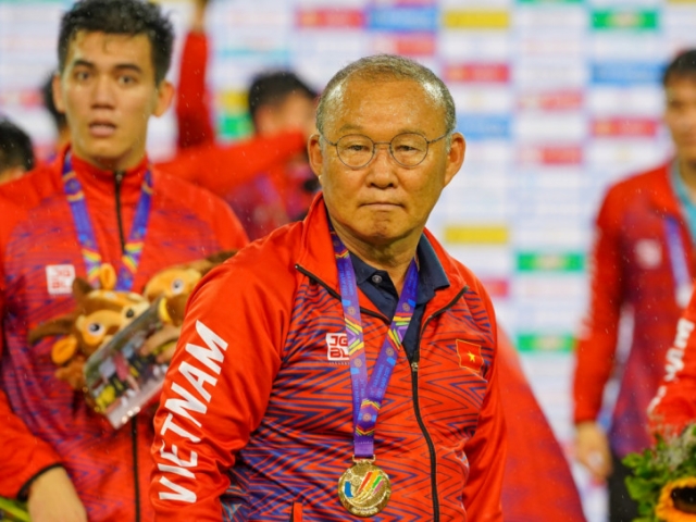 HLV Park Hang Seo: 'Tôi sẽ không nhường ai tấm HCV SEA Games 31'-140700