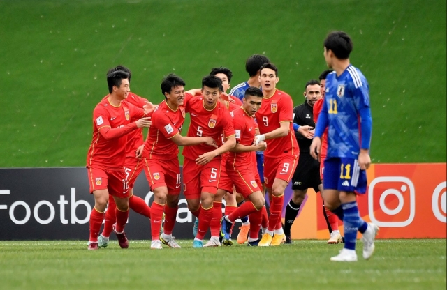 Trực tiếp U20 Nhật Bản 0-1 U20 Trung Quốc: Cửa dưới vươn lên-254333