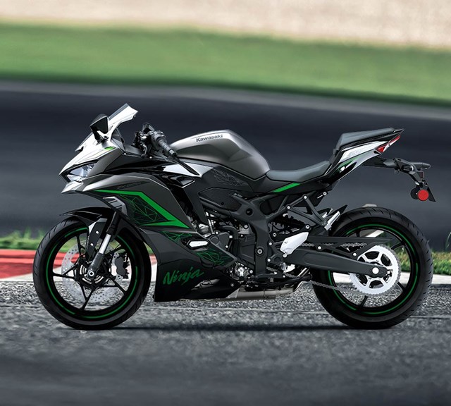 So sánh Honda CBR250RR và Kawasaki ZX-25R 296418