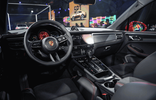So sánh các phiên bản của Porsche Macan 369810