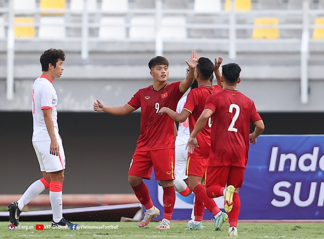 Lịch thi đấu bóng đá hôm nay 16/9: U20 Việt Nam đá mấy giờ? 187989