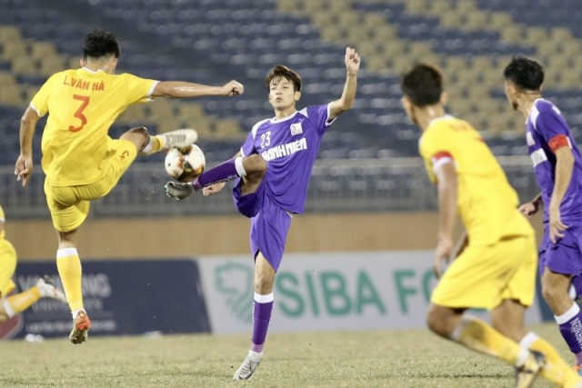 Xác định 4 cặp đấu tứ kết tại VCK U21 Quốc Gia 2022 235145