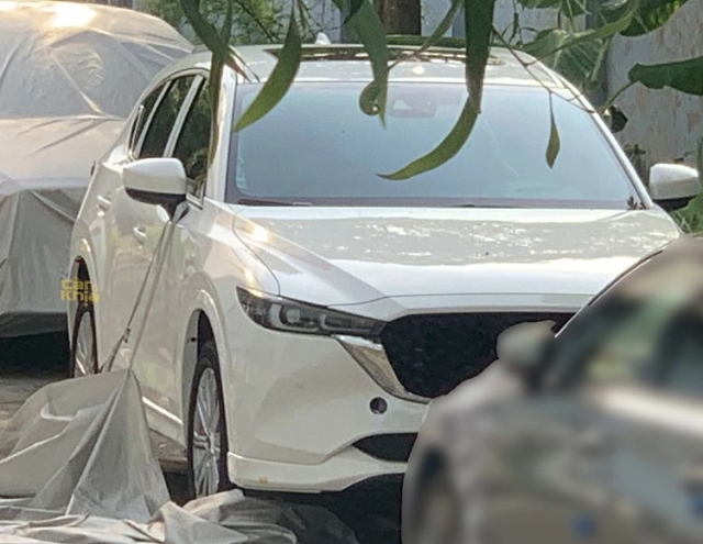 Mazda CX-5 2023 tiếp tục lộ diện tại Việt Nam: Nâng cấp ngoại thất, ngày ra mắt không còn xa 294093