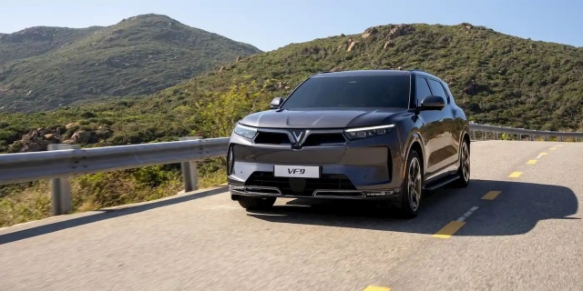 Forbes: VinFast sáng cửa chinh phục thị trường Ấn Độ, trở thành đối trọng của Tesla 339571