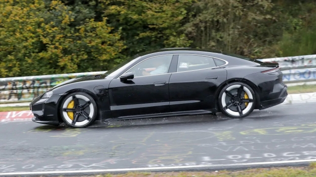Porsche Taycan Facelift 003_vxehed_result