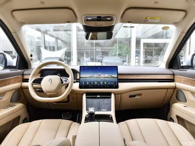 SUV điện Aito M7 của Huawei chứng tỏ độ HOT với lượng đơn hàng khổng lồ 350688