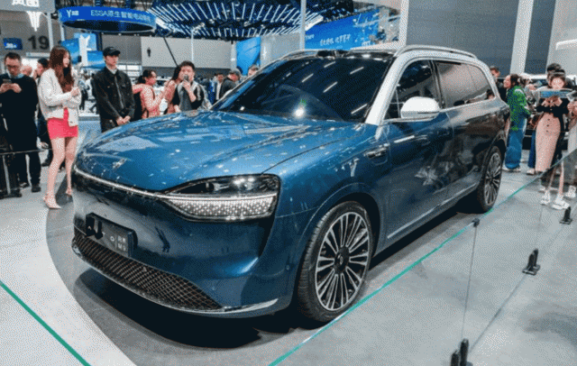 SUV hạng sang Aito M9 của Huawei ra mắt: Ngang cỡ VinFast VF 9, tầm hoạt động trên 600km 359914