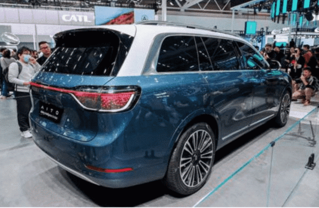 SUV hạng sang Aito M9 của Huawei ra mắt: Ngang cỡ VinFast VF 9, tầm hoạt động trên 600km 359917
