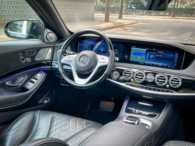 Xe siêu sang Mercedes-Maybach S450 bán ‘lỗ’ tiền tỷ sau 5 năm lăn bánh 359987